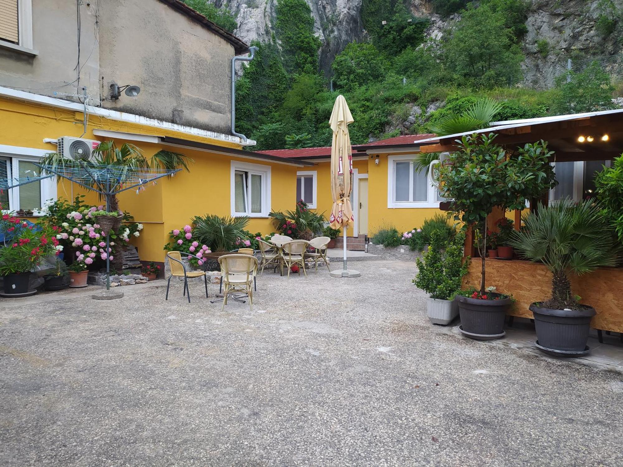 In Kala Otel Rijeka Dış mekan fotoğraf